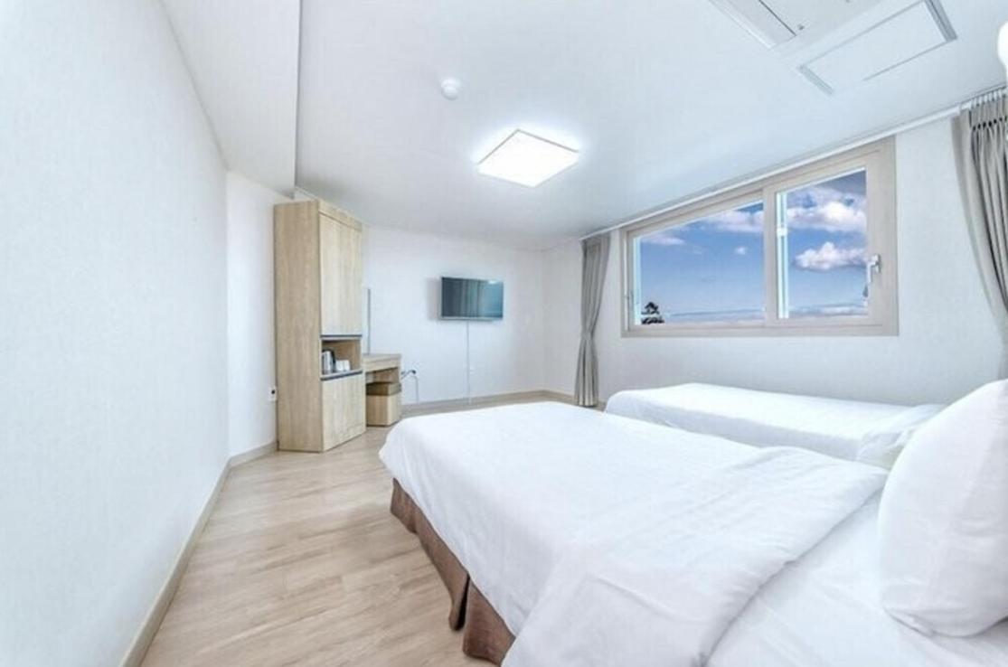 Sh Jungmoon City Stay Seogwipo Extérieur photo