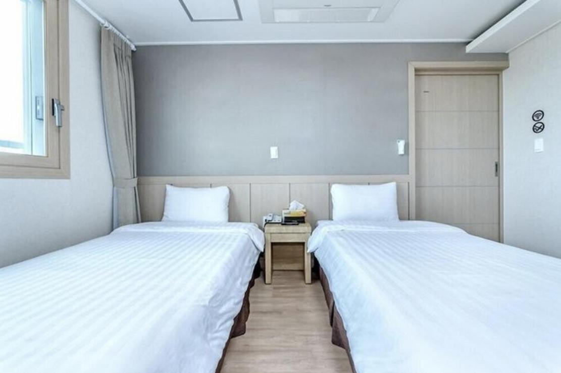 Sh Jungmoon City Stay Seogwipo Extérieur photo